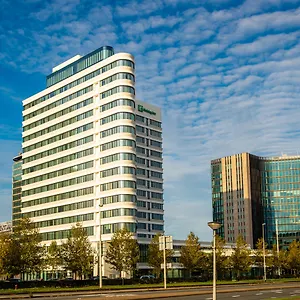 Express Arena Towers By Ihg Отель