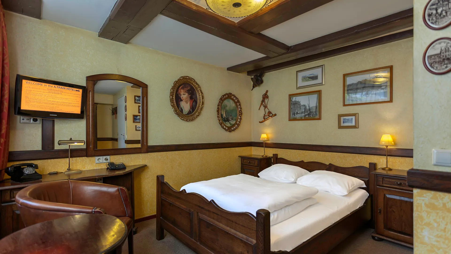 A-Train Hotel Амстердам