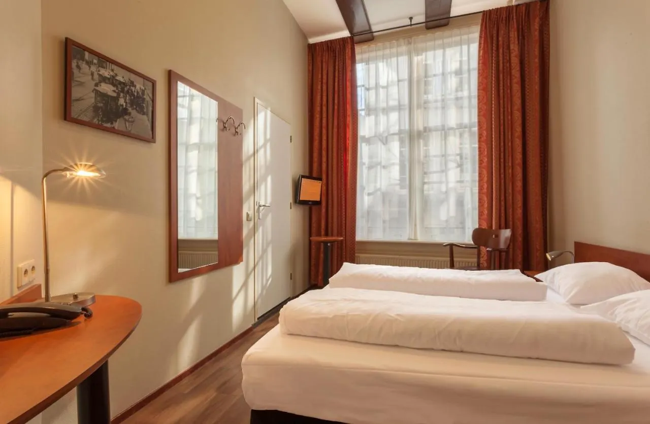 A-Train Hotel Амстердам