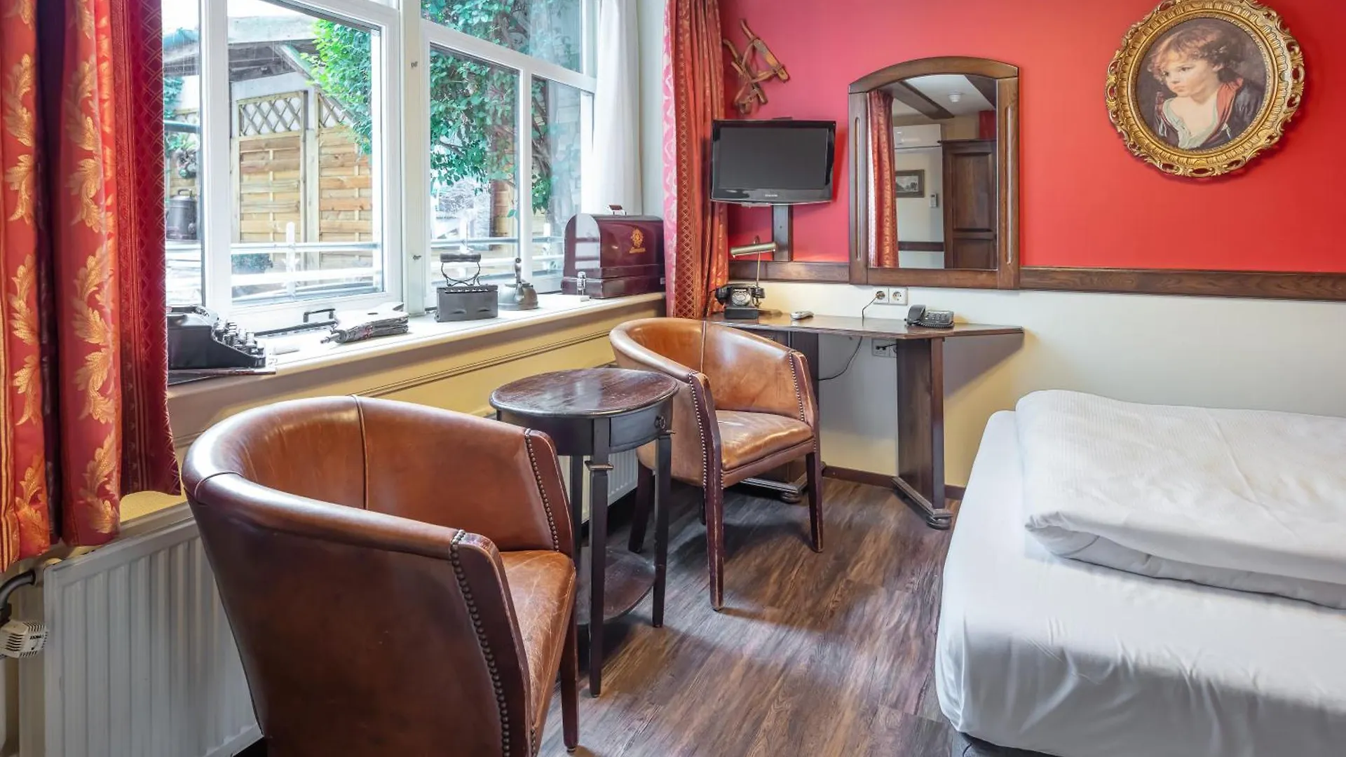 A-Train Hotel Амстердам Нидерланды