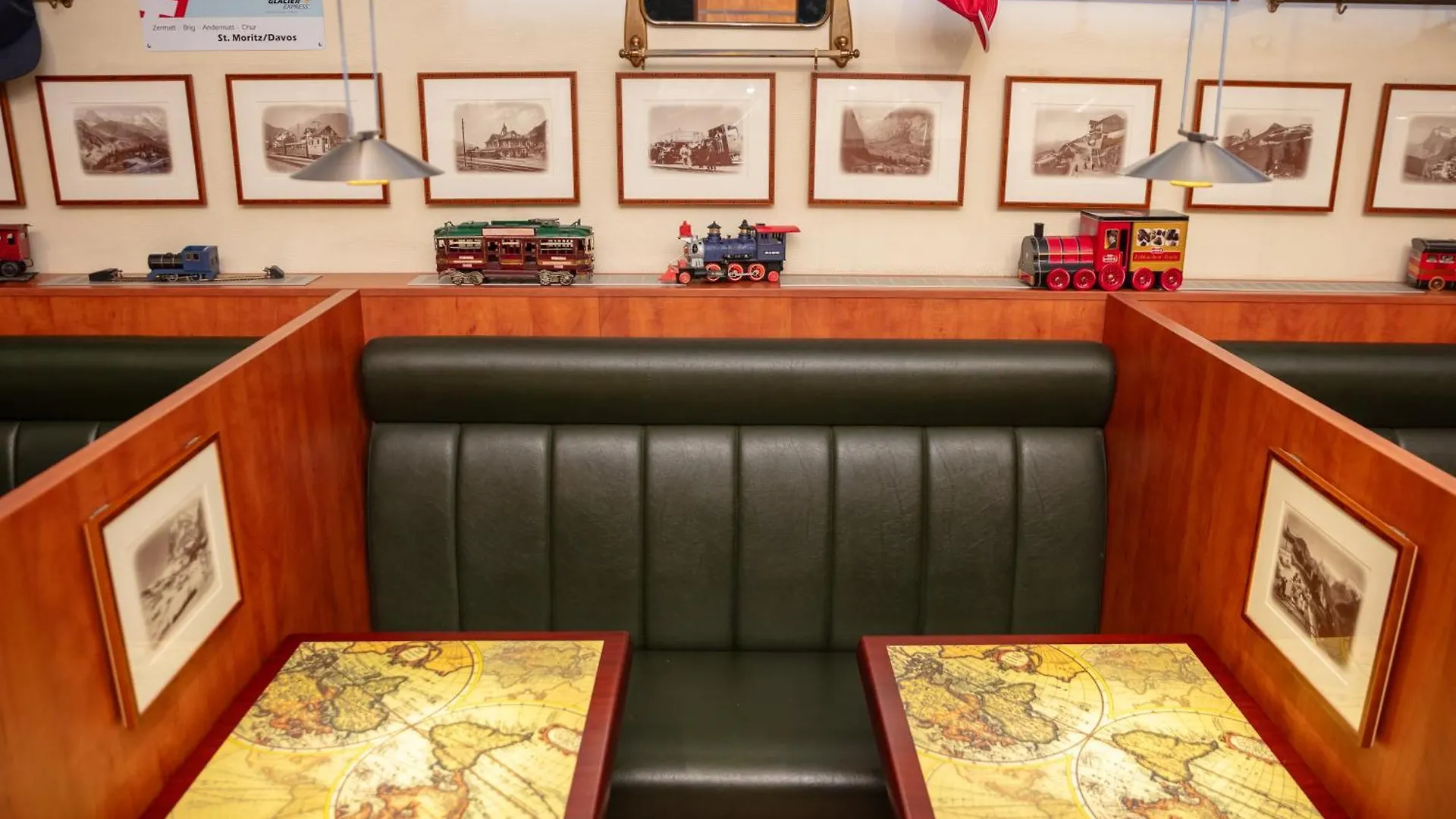 A-Train Hotel Амстердам