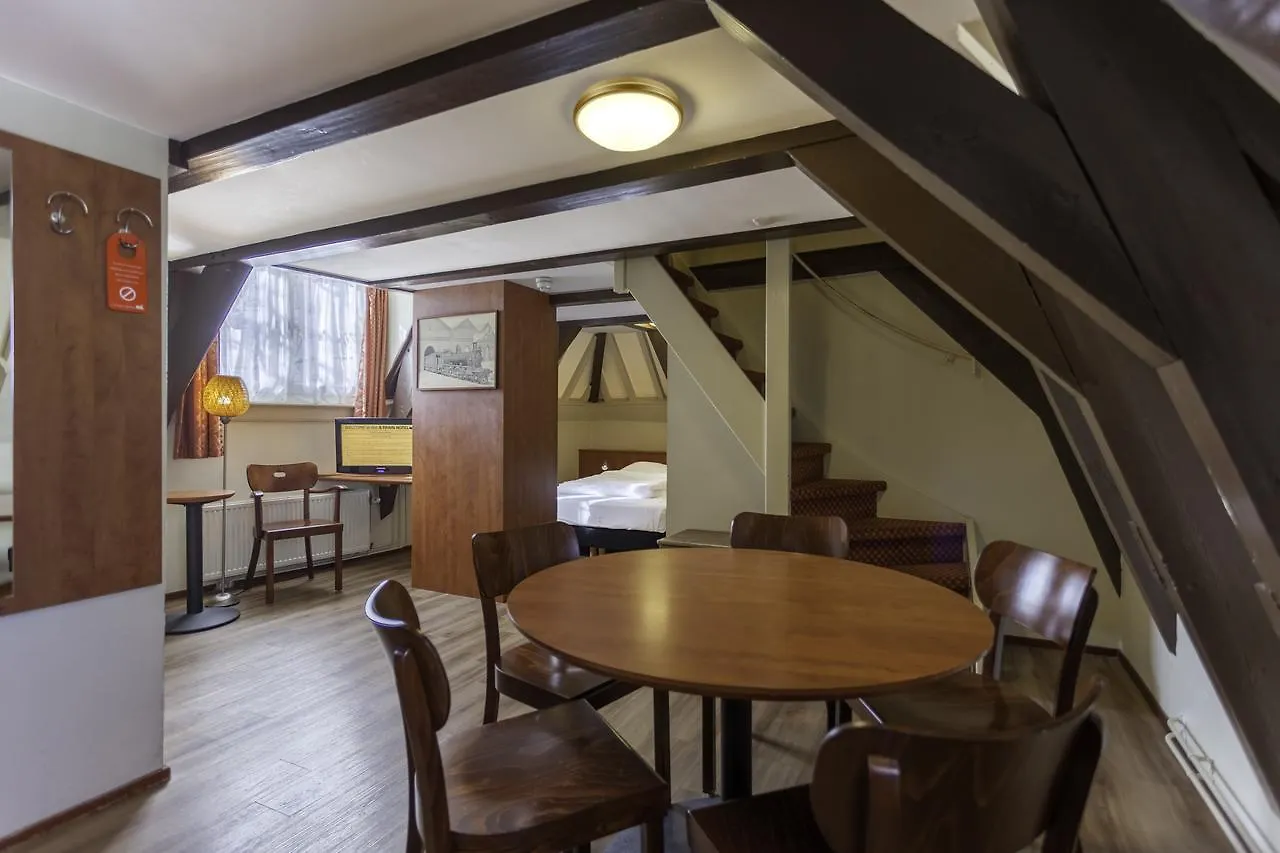 A-Train Hotel Амстердам